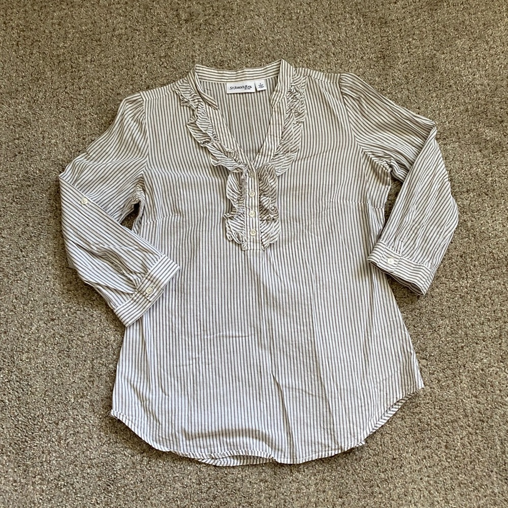 Ruffle Pinstripe 3/4 Sleeve Blouse